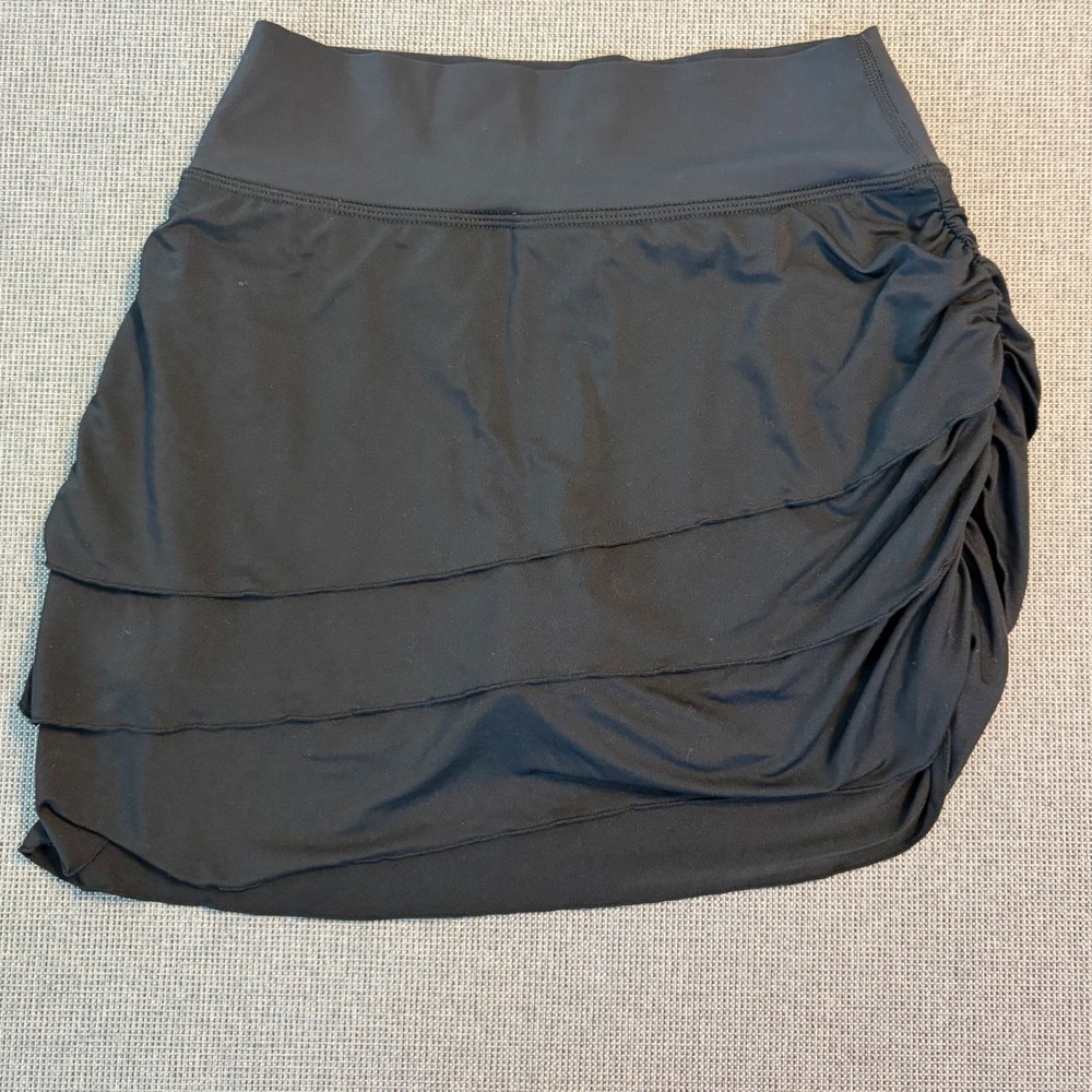 JoyLab Athletic Skort Ruffle Tiered Tennis Skirt Athleisure Gym Sporty Women XS
